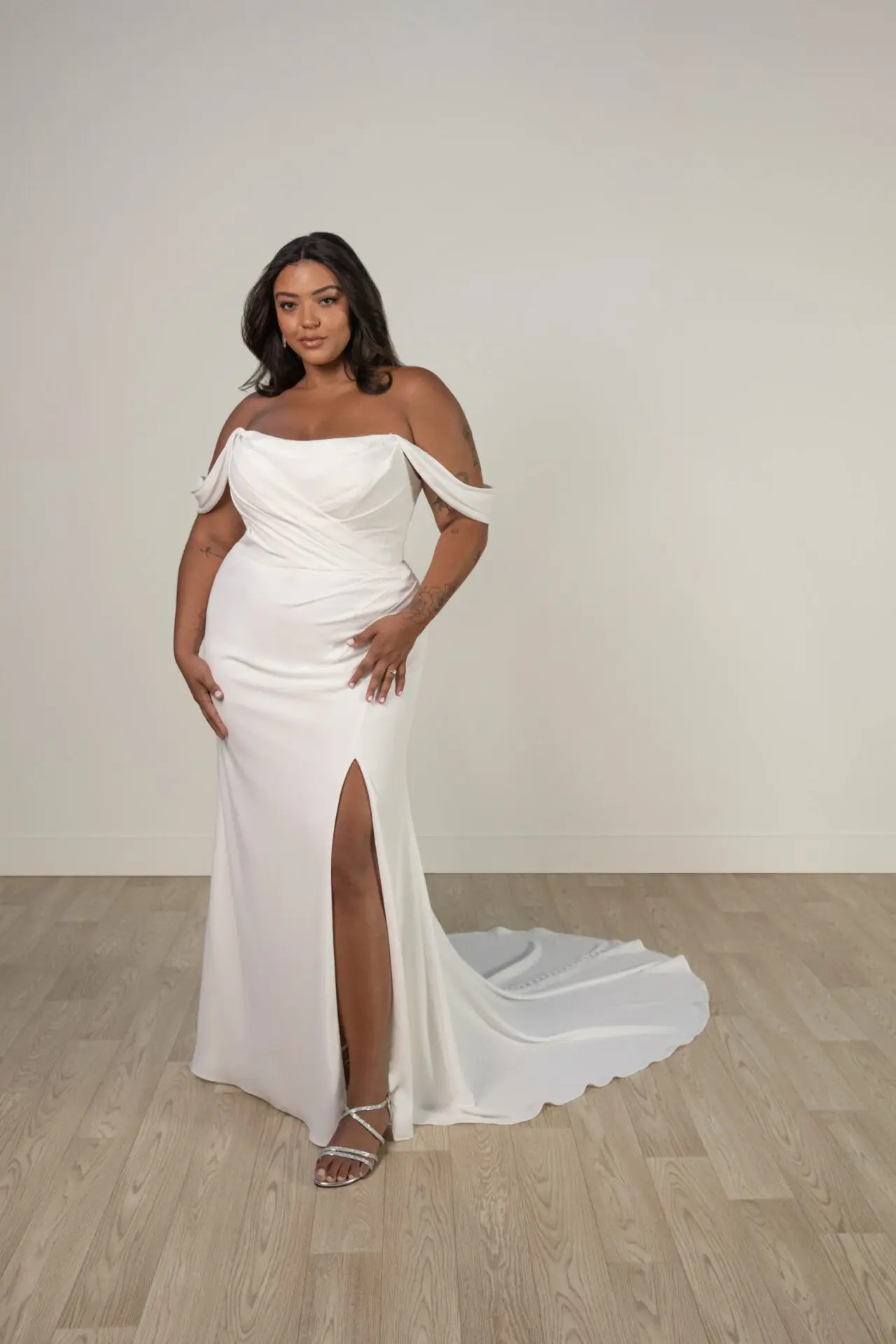 Navigating Plus-Size Bridal Shopping: Tips for Finding the Perfect Fit Image